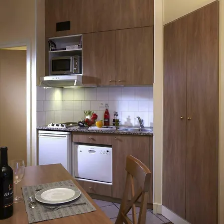 Citadines Trocadero 4*