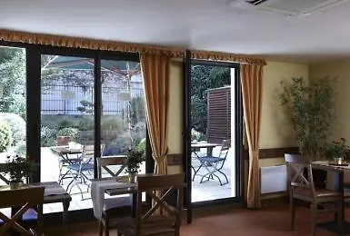 Citadines Trocadero Paris