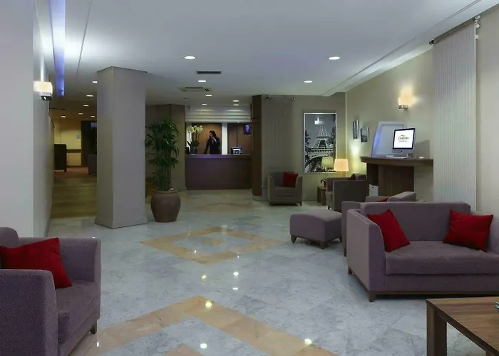 Citadines Trocadero Hotel apartamentowy 3*